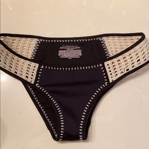 Victoria’s Secret medium bottoms